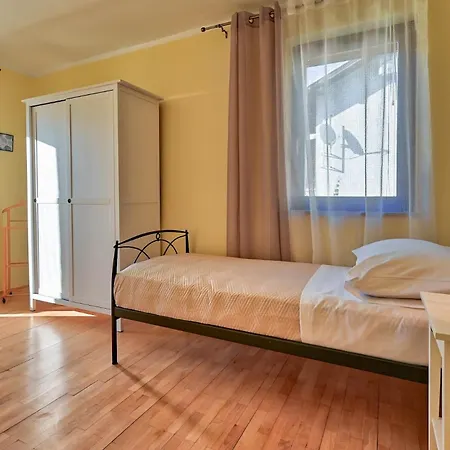 빌라 Oscar Zadarvillas *