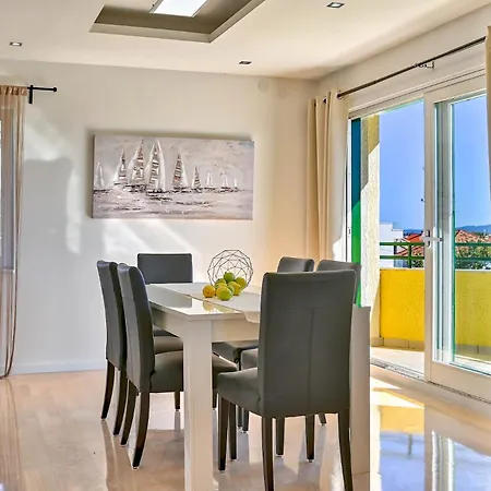 Oscar Zadarvillas 빌라 자다르